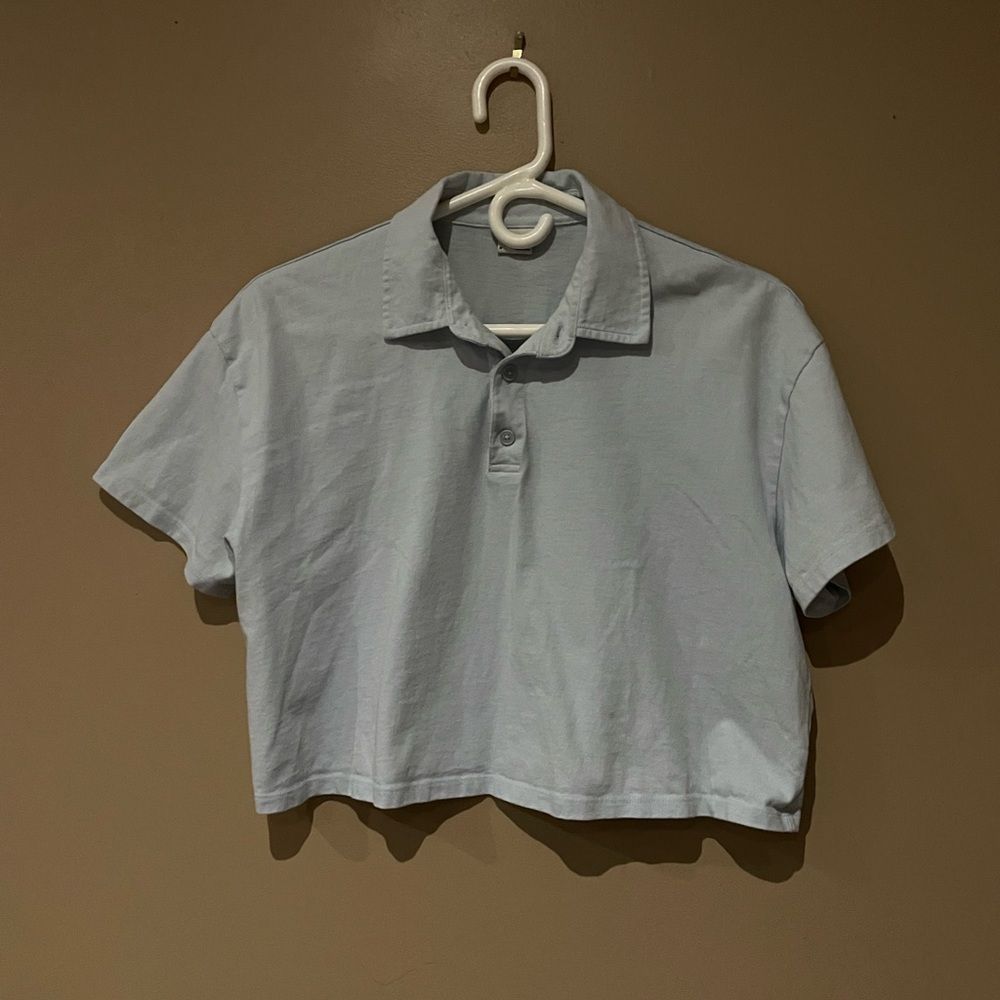 Aritzia Sunday’s Best crop top size Medium